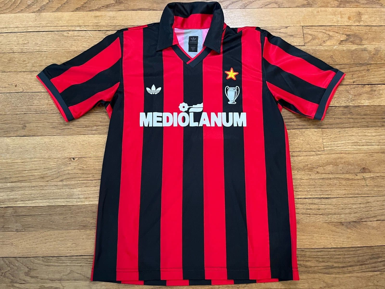 AC Milan 1991/92 Home Kit — Mediolanum Adidas Era