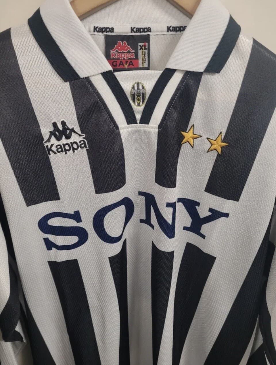 Juventus 1995 Home Shirt — Long Sleeve Retro No.10