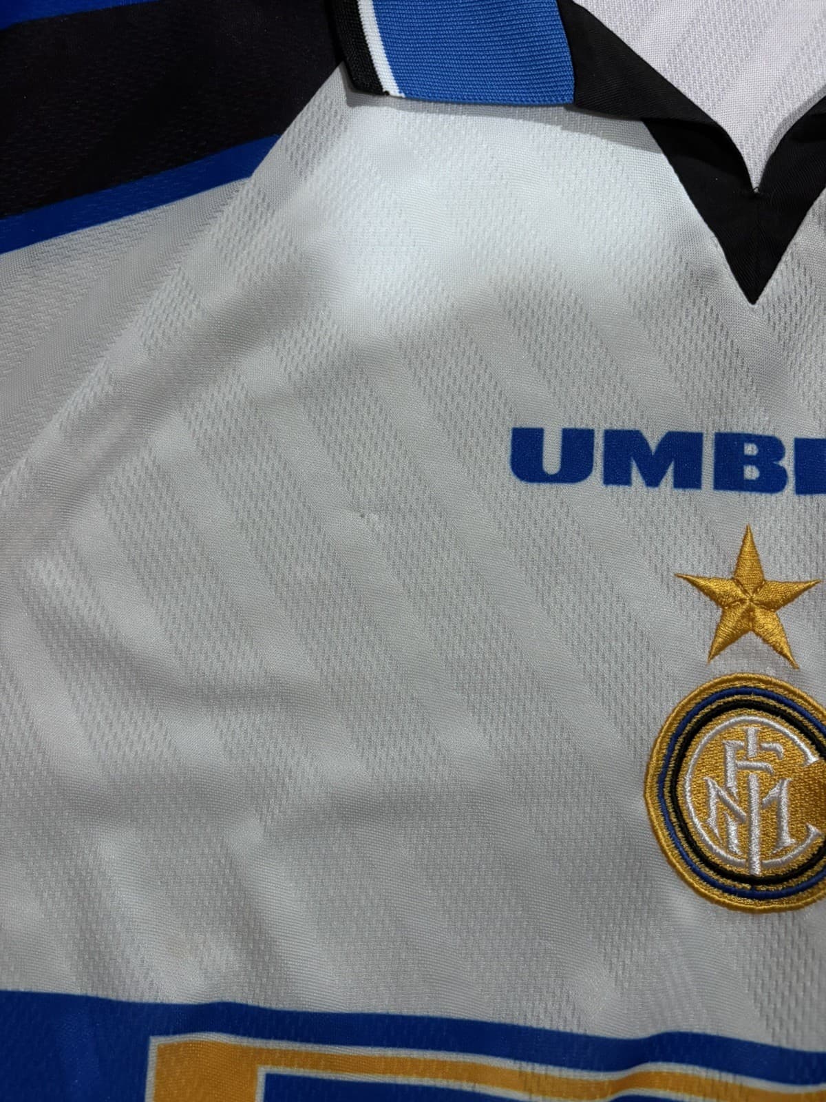 Vintage Umbro Inter Milan 1996/1997 Away Jersey