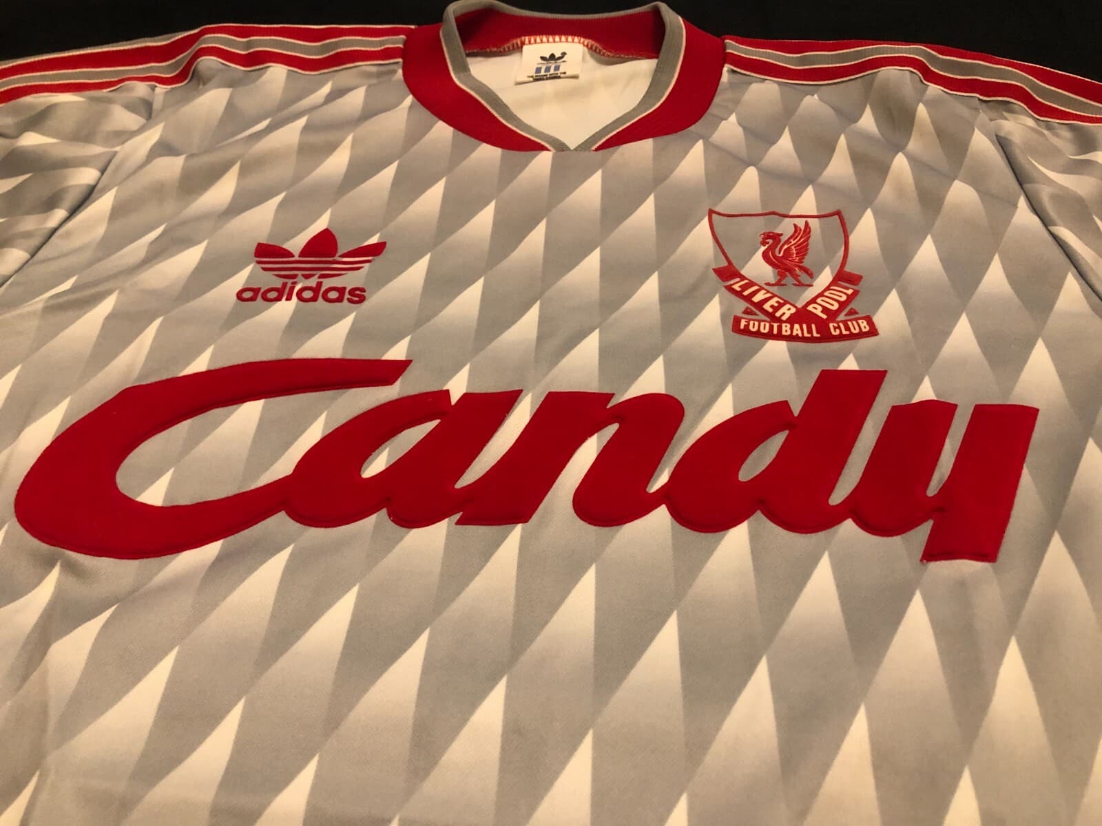 Liverpool 1989/91 Vintage Away Shirt + FA Cup Winners Scarf
