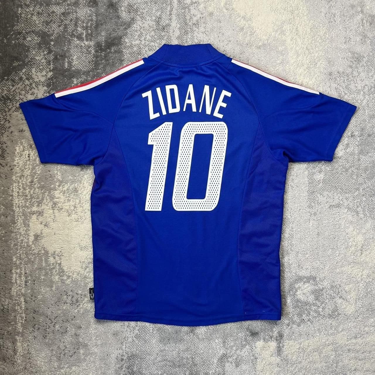 France 2002/04 Home Shirt - Zidane 10