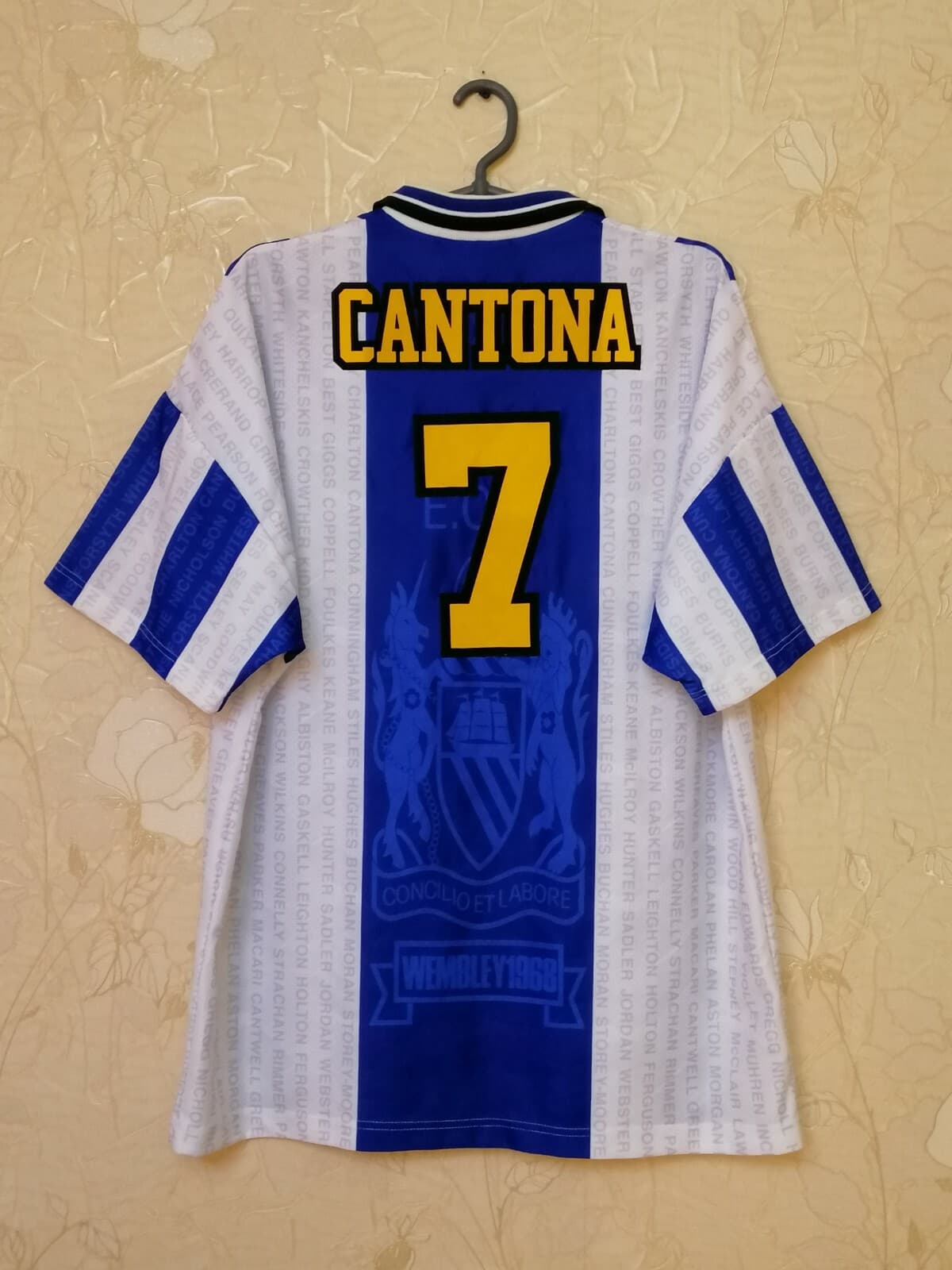 Manchester United 1994-96 Third Kit — Cantona #7